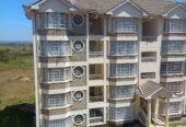 Three bedrooms all en-suite townhouse for rent
