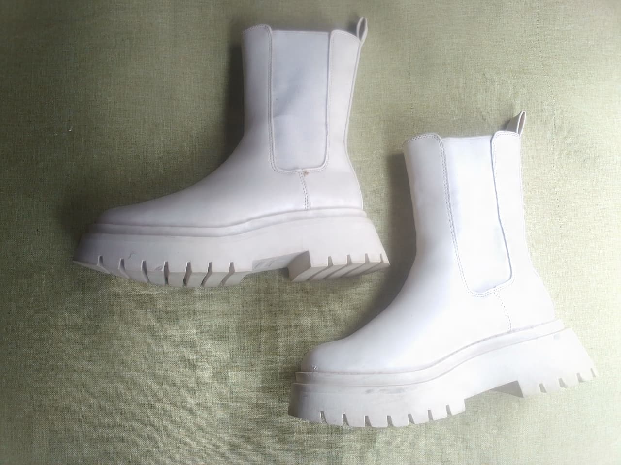 Ladies Shoes – Thrifted Ladies Boots
